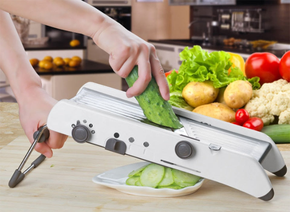 INTELI-CHOPPIE™ Vegetable Slicer